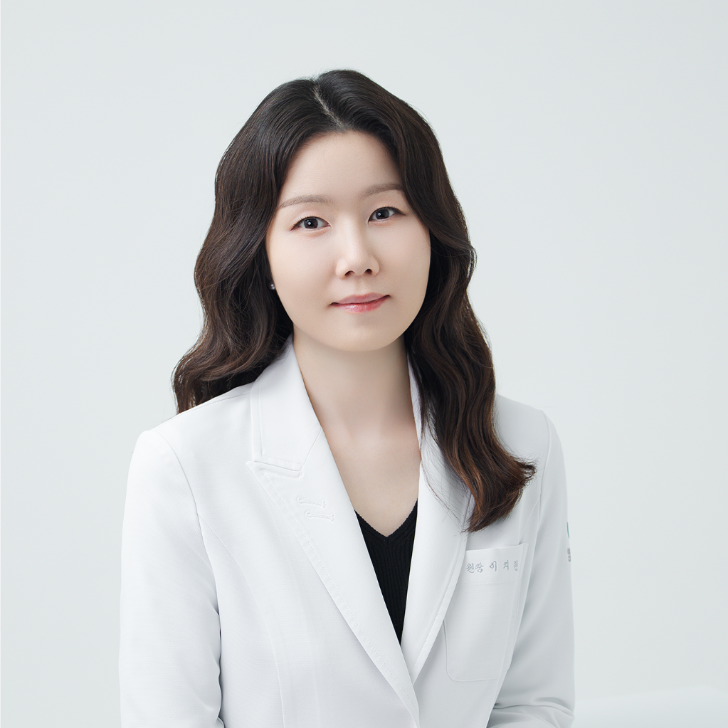 염창환병원_이지원 원장